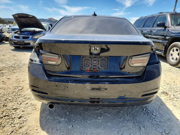 2017 BMW 320