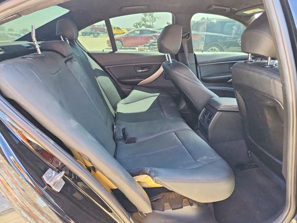2017 BMW 320