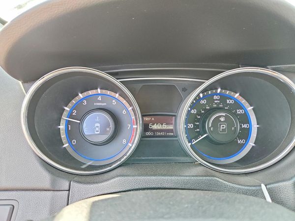 2013 HYUNDAI SONATA