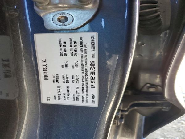 2020 TESLA MODEL 3