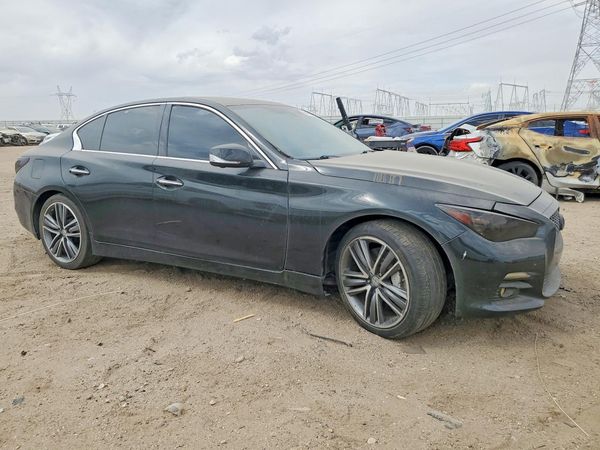 2014 INFINITI Q50 — Passenger 3/4