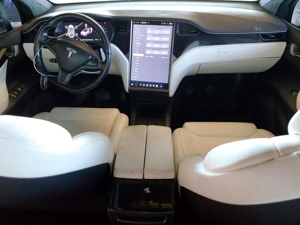 2018 TESLA MODEL X