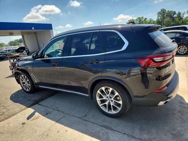 2022 BMW X5