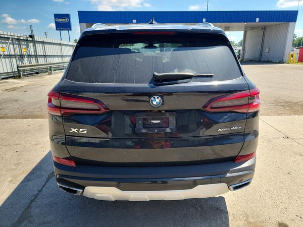 2022 BMW X5