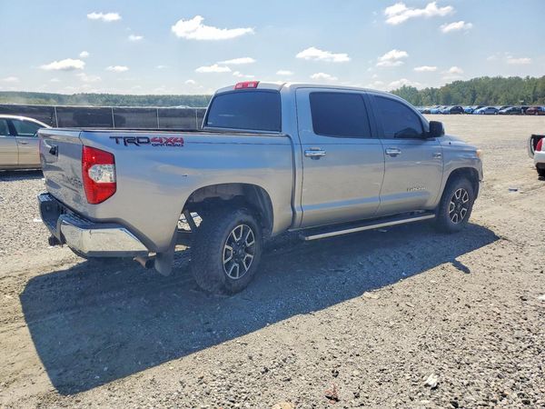 2015 TOYOTA TUNDRA Limited Grade