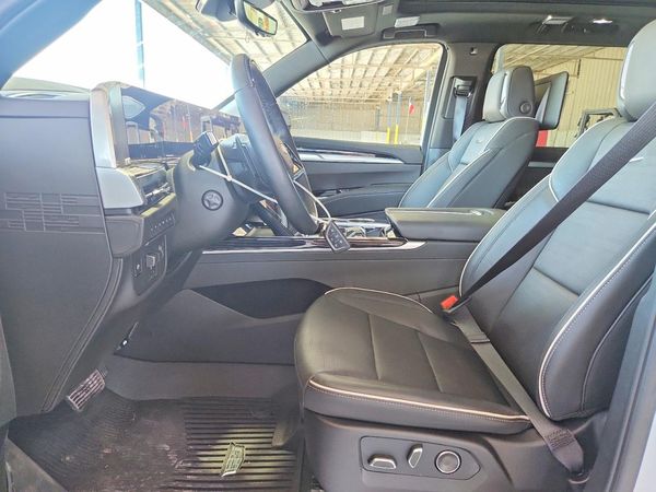 2026 CADILLAC ESCALADE Sport+Touring Pkg