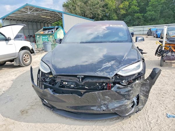 2017 TESLA MODEL X