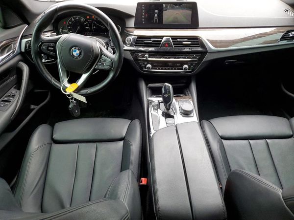 2018 BMW 530