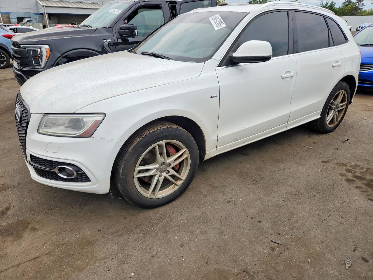 2014 AUDI Q5