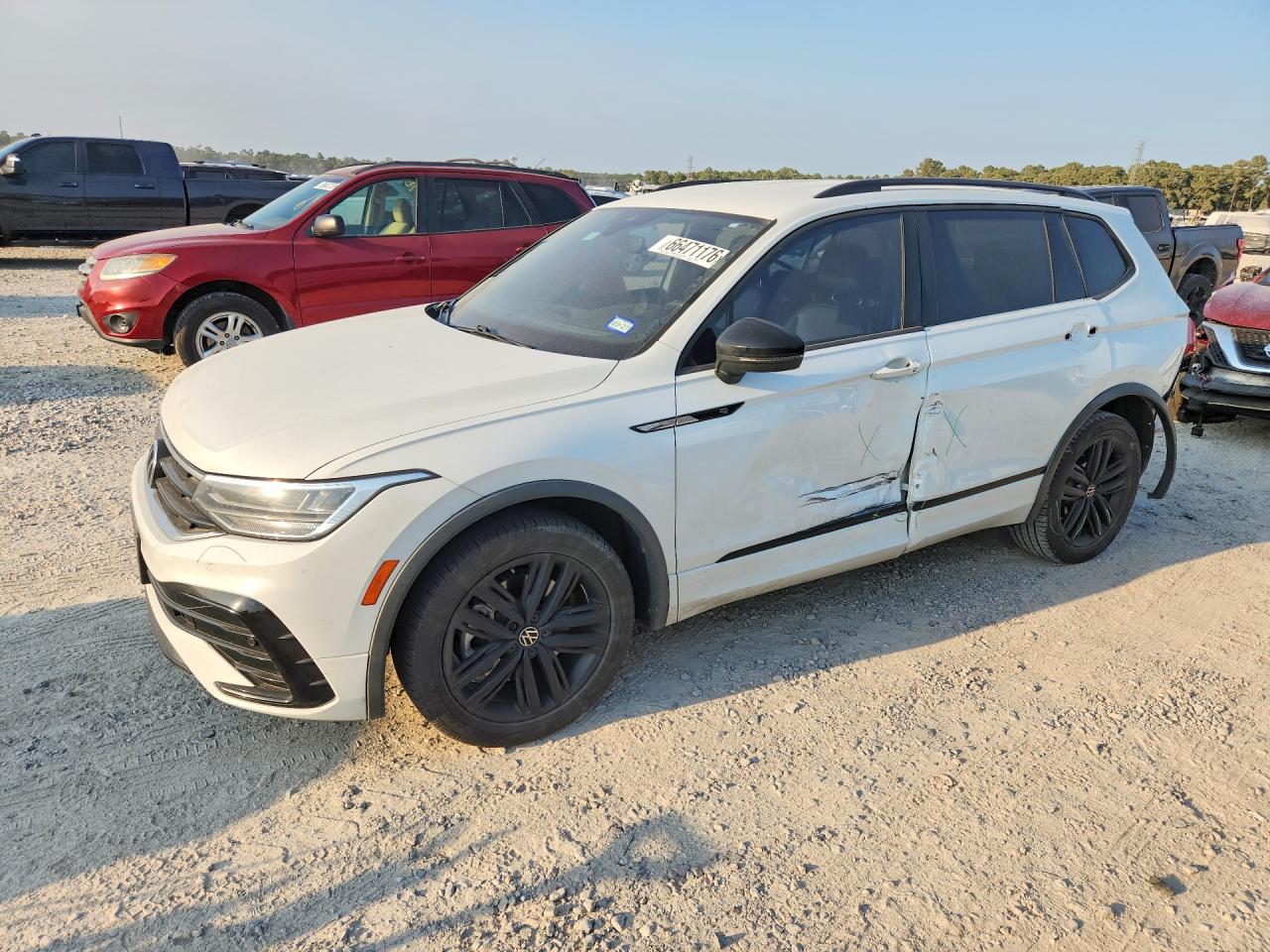 2022 VOLKSWAGEN TIGUAN