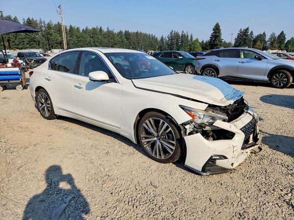 2021 INFINITI Q50