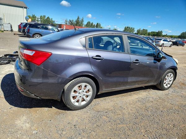 2013 KIA RIO