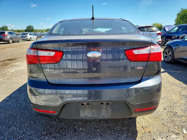 2013 KIA RIO