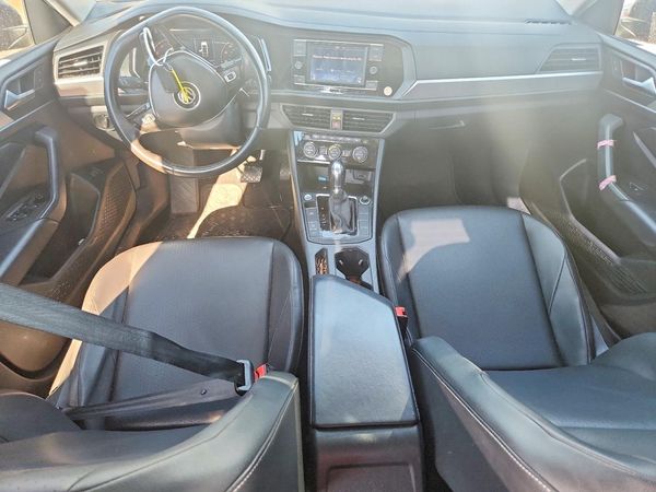2019 VOLKSWAGEN JETTA S, SE, R-Line