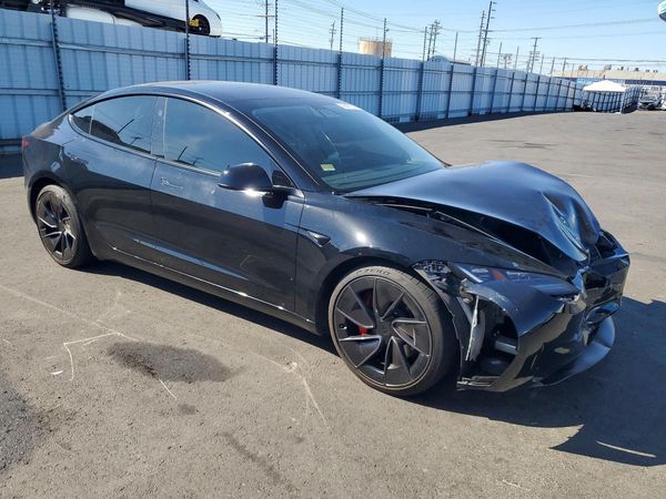 2024 TESLA MODEL 3 — Passenger 3/4