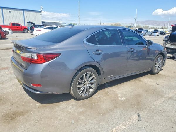 2016 LEXUS ES