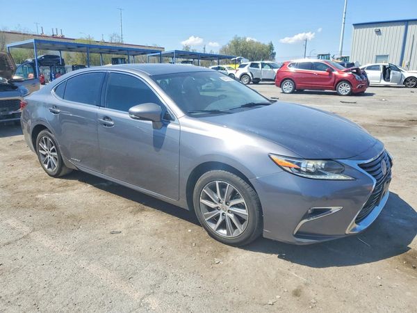 2016 LEXUS ES
