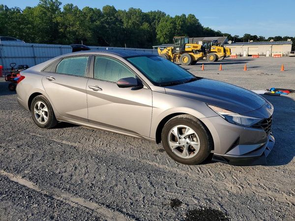 2022 HYUNDAI ELANTRA