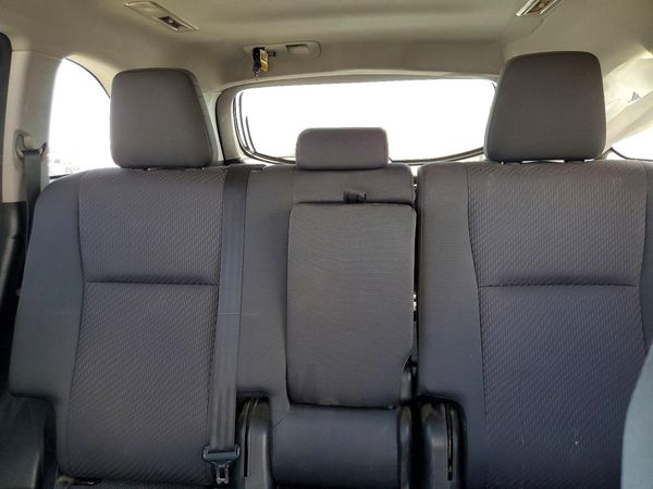 2018 TOYOTA HIGHLANDER LE/LE Plus