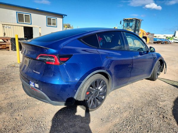 2020 TESLA MODEL Y