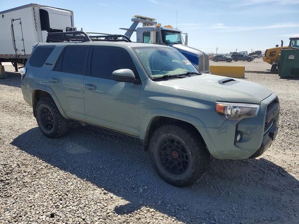 2021 TOYOTA 4RUNNER