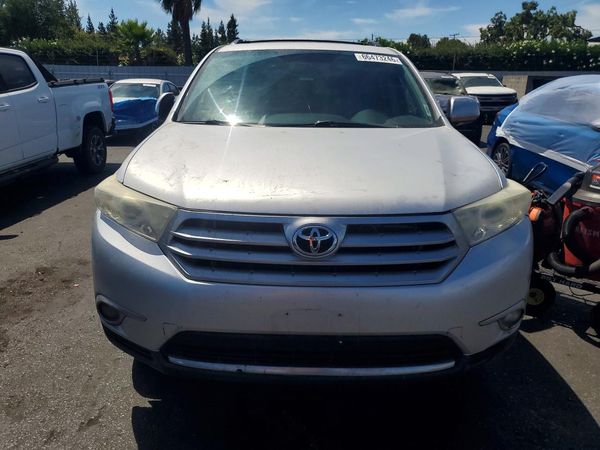 2013 TOYOTA HIGHLANDER Base/Hybrid