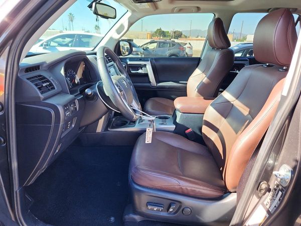 2017 TOYOTA 4RUNNER Ltd/SR5/SR5 Premium