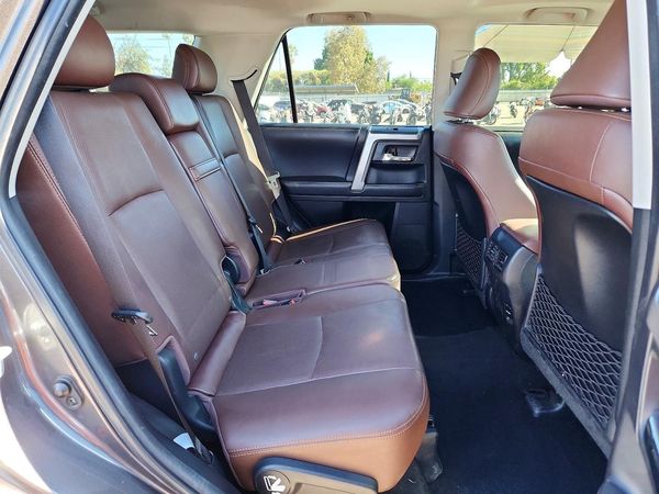 2017 TOYOTA 4RUNNER Ltd/SR5/SR5 Premium