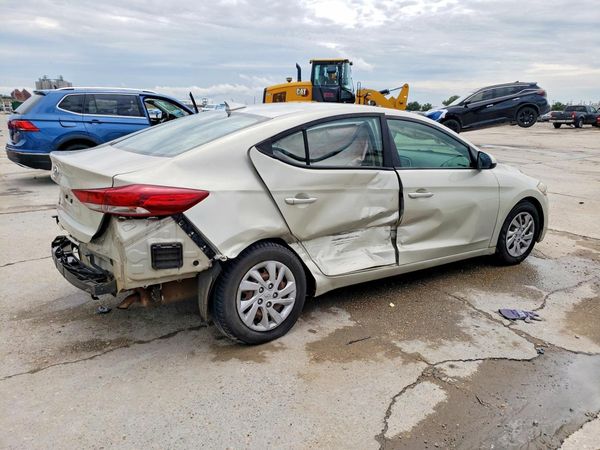 2017 HYUNDAI ELANTRA