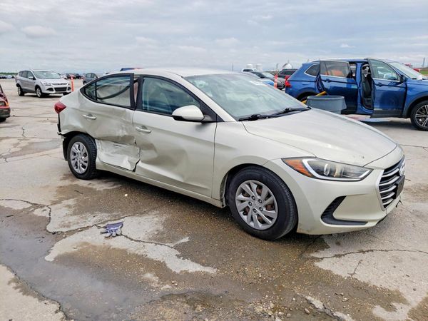 2017 HYUNDAI ELANTRA