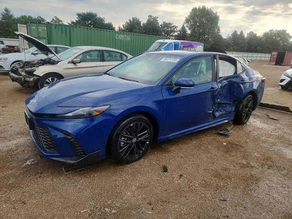 2026 TOYOTA CAMRY