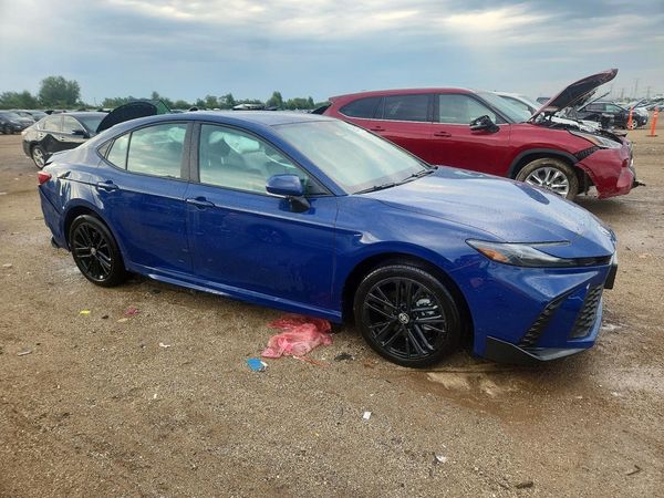 2026 TOYOTA CAMRY