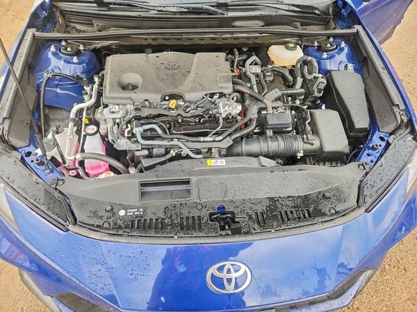 2026 TOYOTA CAMRY