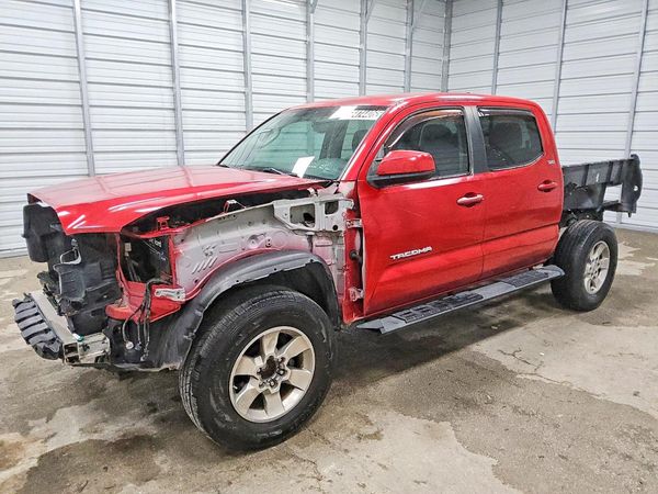 2017 TOYOTA TACOMA