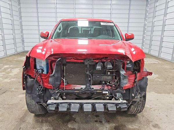 2017 TOYOTA TACOMA