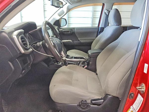 2017 TOYOTA TACOMA