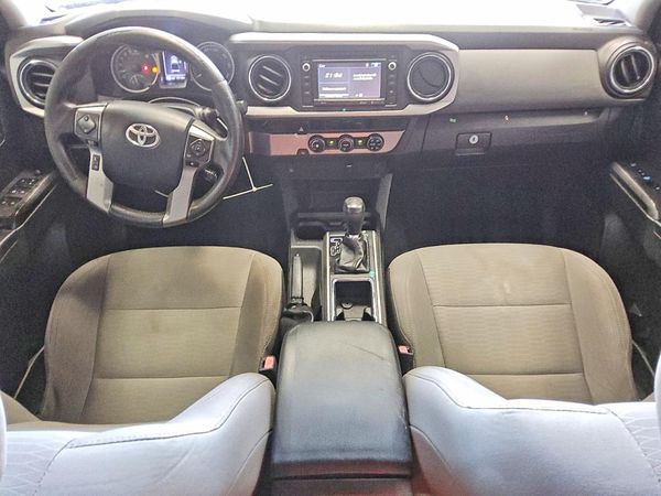 2017 TOYOTA TACOMA