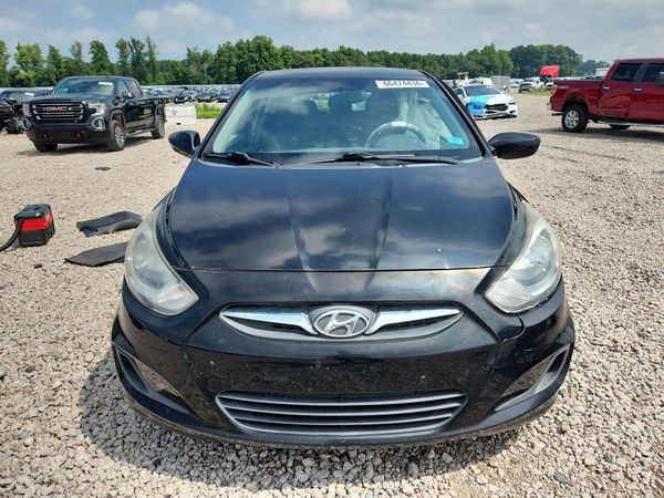2014 HYUNDAI ACCENT