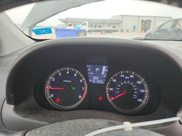 2014 HYUNDAI ACCENT