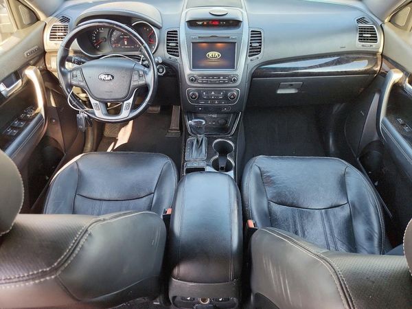 2014 KIA SORENTO SX