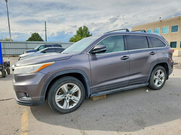 2015 TOYOTA HIGHLANDER
