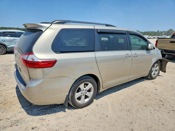 2015 TOYOTA SIENNA