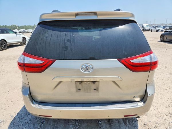 2015 TOYOTA SIENNA