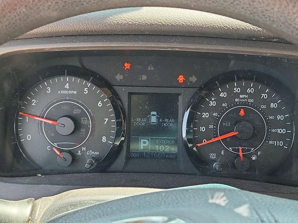 2015 TOYOTA SIENNA