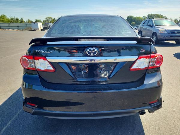 2012 TOYOTA COROLLA