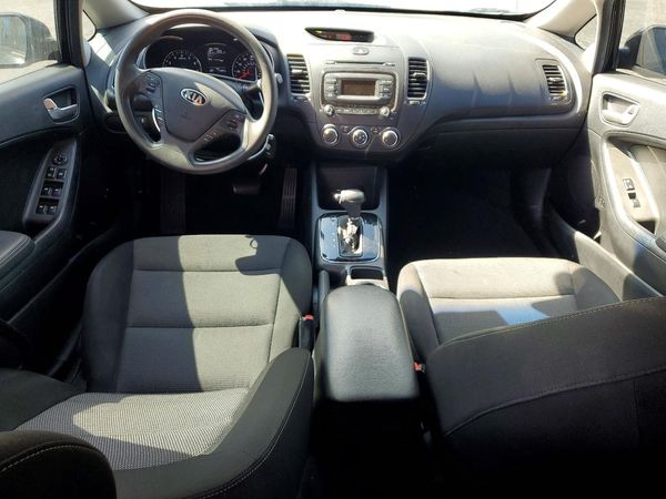 2017 KIA FORTE LX Base