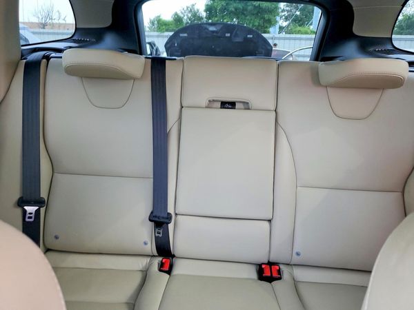 2017 VOLVO XC60 Inscription — SUVN