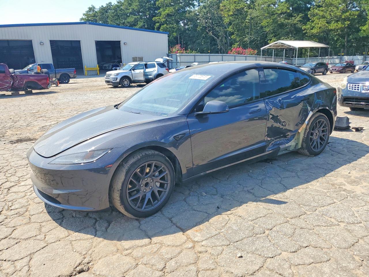 2025 TESLA MODEL 3