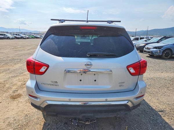 2018 NISSAN PATHFINDER
