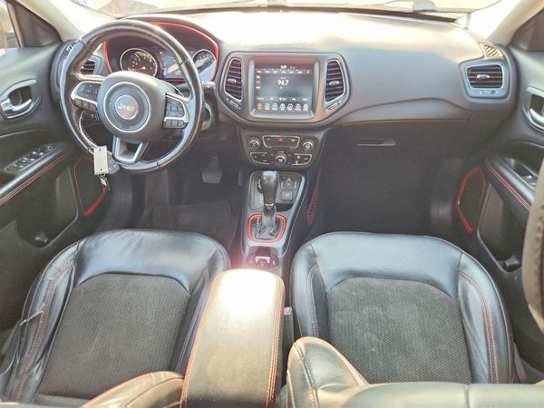 2018 JEEP COMPASS Trailhawk